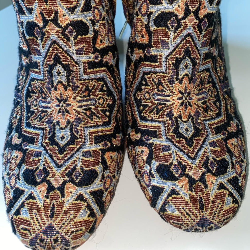 Sam Edelman Patterned Booties Size 8.5 - image 4